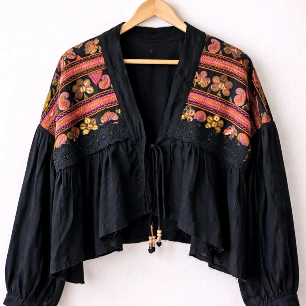 Free People Savannah Bed Jacket Boho Festival Embroidered Crop Cardigan M NWT